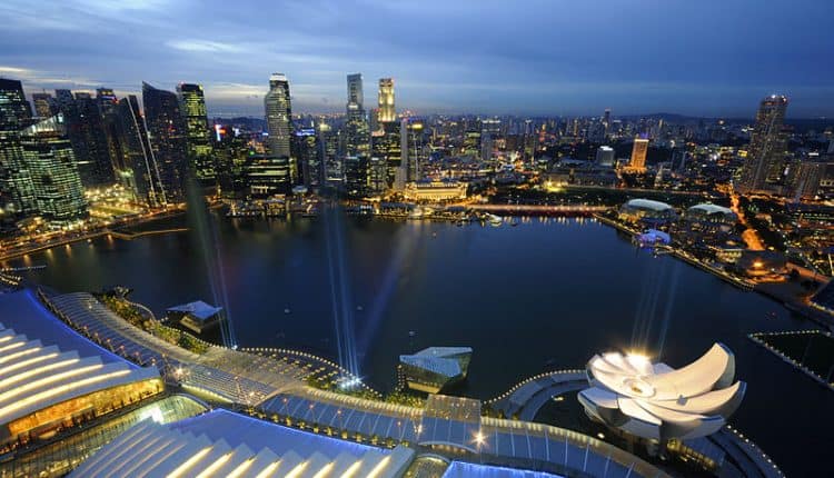 Hong Kong or Singapore: Where to Register Your Company?