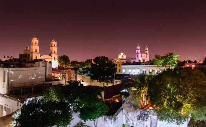 Merida at night